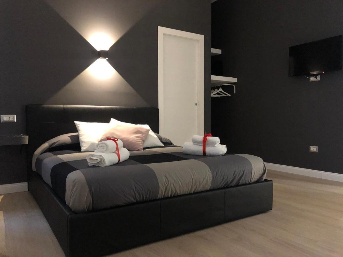 Nsh Apparthotel, Napoli Centro Bagian luar foto