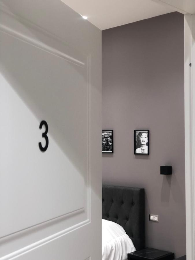 Nsh Apparthotel, Napoli Centro Bagian luar foto