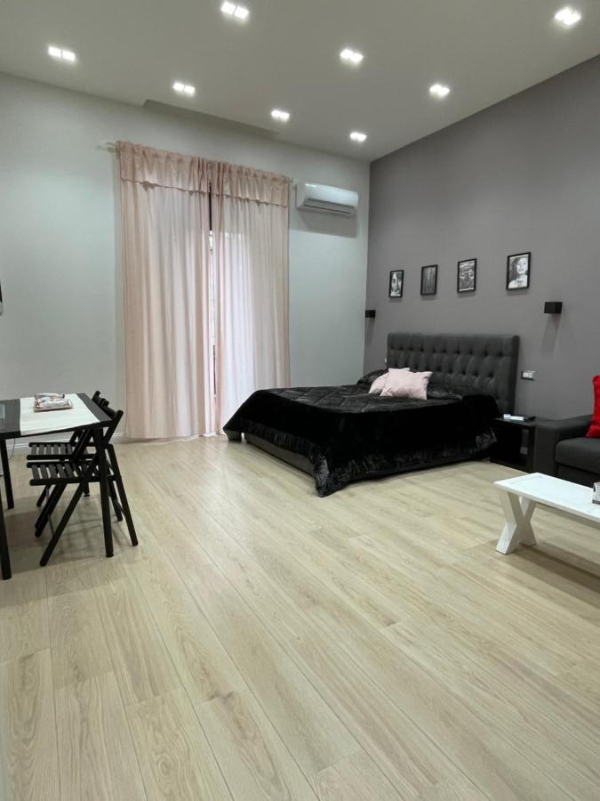 Nsh Apparthotel, Napoli Centro Bagian luar foto