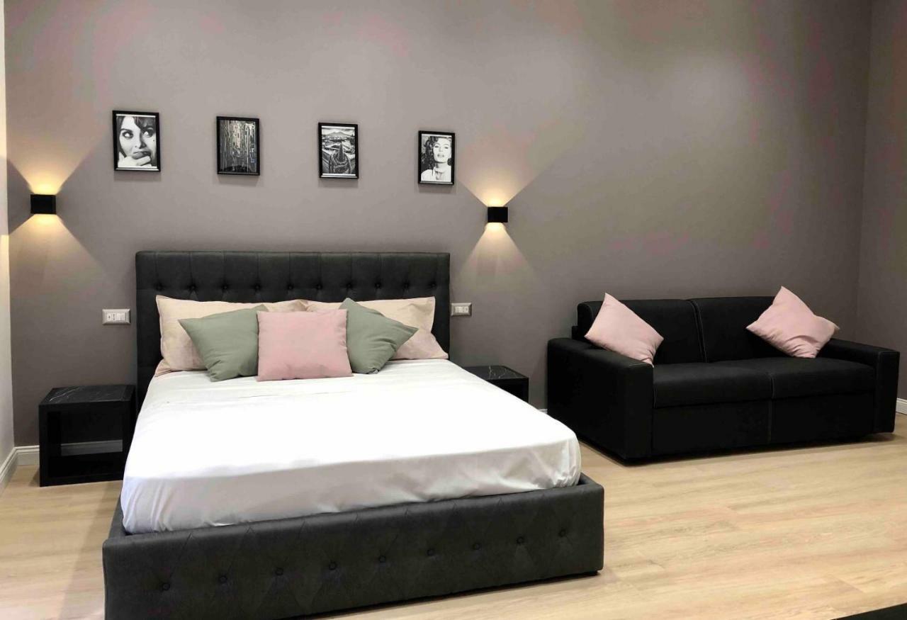 Nsh Apparthotel, Napoli Centro Bagian luar foto
