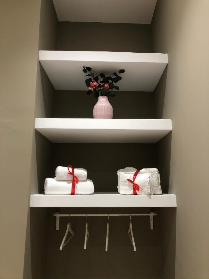 Nsh Apparthotel, Napoli Centro Bagian luar foto